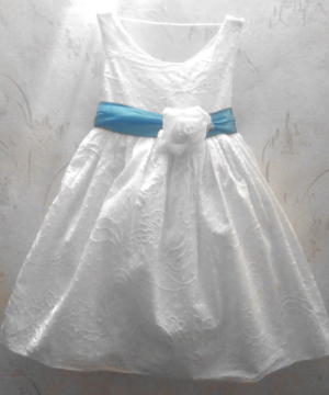 medium-Платье белое