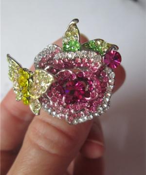 medium-кольцо бабочка на розе р17