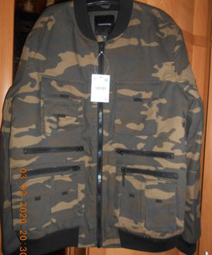 medium-куртка