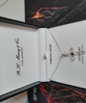 medium-Ожерелье Macy's серебряное с сапфиром