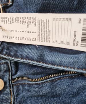 medium-Джинсы ESPRIT р-р 28