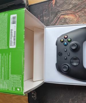 medium-Геймпад Microsoft Xbox Series Carbon Black